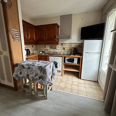 Studio Proche Rer D Stains Extérieur photo
